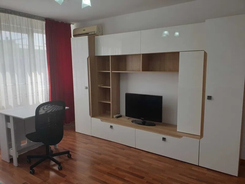 Tineretului,